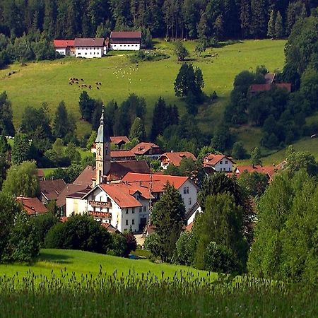 Comfortable Apartment In Zenting In Lower Bavaria エクステリア 写真